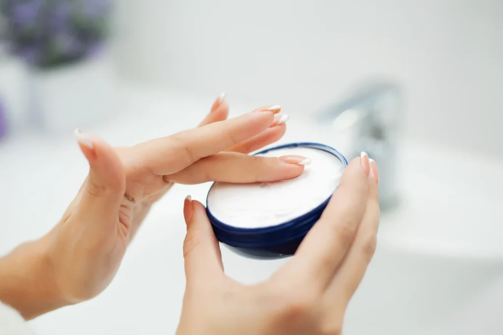 Dermatologların Önerdiği Nemlendirici Kremler